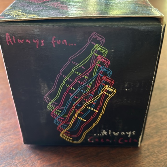 Coca-Cola Collectible Mug 1995 NIB - Picture 4 of 5